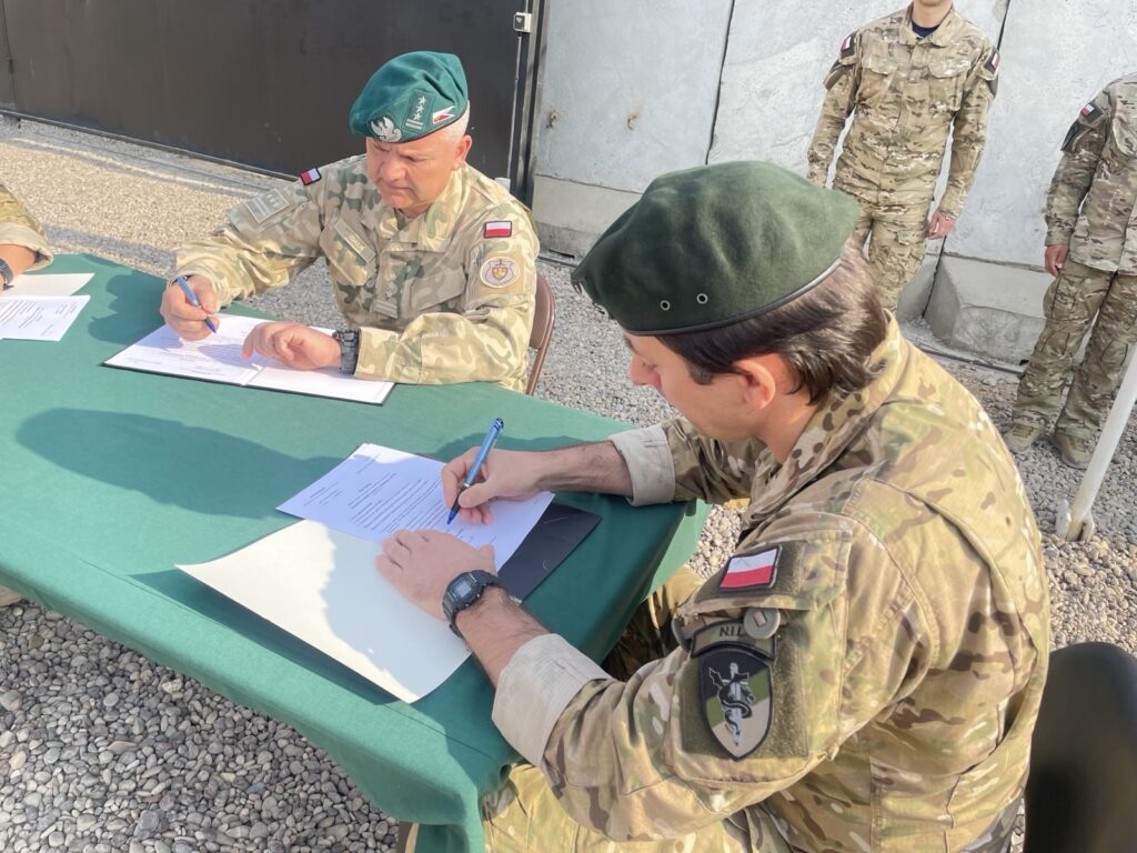 Przekazanie dowodzenia PKW Irak