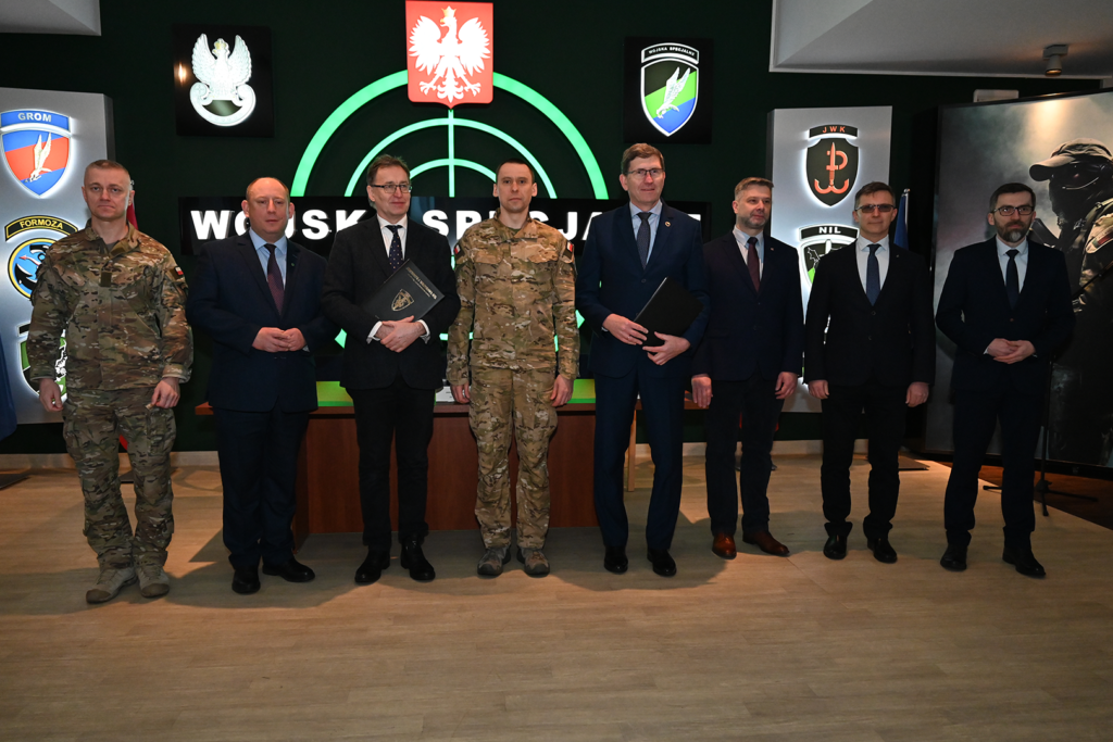 73 Rocznica śmierci Generała Nila - podpisanie porozumienia pomiędzy Muzeum Lotnictwa w Krakowie i Jednostką Wojskową NIL