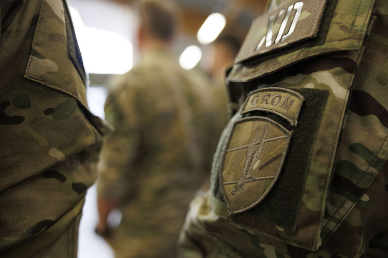 Rekrutacja do JW GROM 2026 – kompletny przewodnik. Selekcja, kwalifikacja, kurs JATA