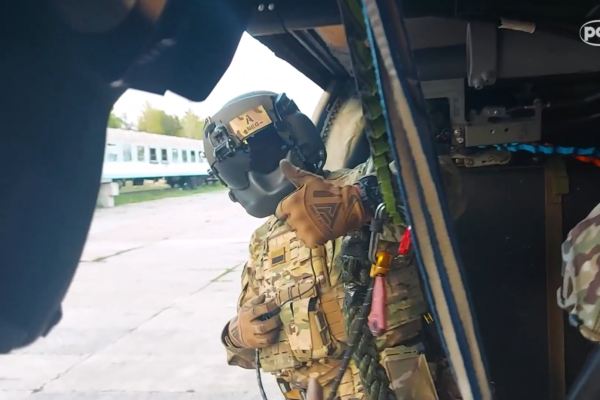 Jednostka Wojskowa GROM - szturm na filmie PAP