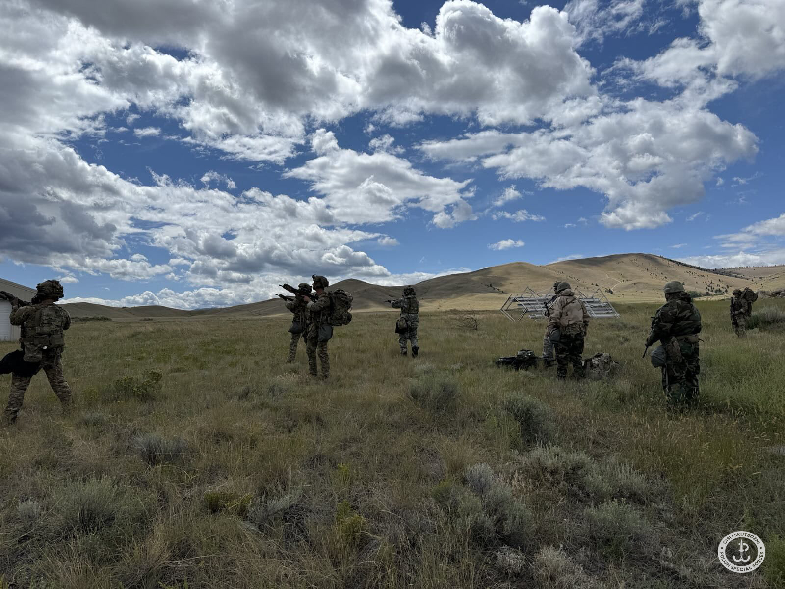 Żołnierze Jednostki Wojskowej Komandosów(JWK) wzięli udział w kolejnym, międzynarodowym szkoleniu. Tym razem w Stanach Zjednoczonych