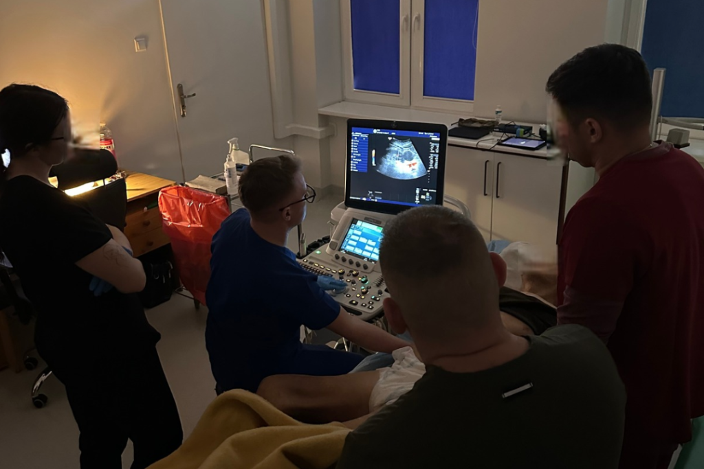 Oddział Symulacji Medycznej Wojskowego Instytutu Medycznego – Państwowego Instytutu Badawczego przeprowadził specjalistyczne szkolenie dla personelu medycznego Komponentu Wojsk Specjalnych.