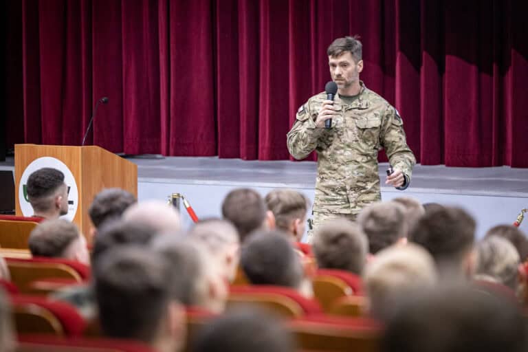 Polskie wojsko oficjalnie stawia na trening mentalny. Co to oznacza dla kandydata do Wojsk Specjalnych?