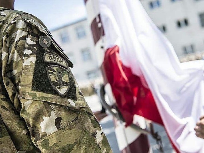 Posłanie Dowódcy KWS z okazji Dnia Flagi i Dnia 3 Maja 2021